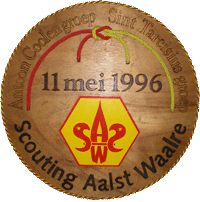 Het bord ter herinnering aan de fusie